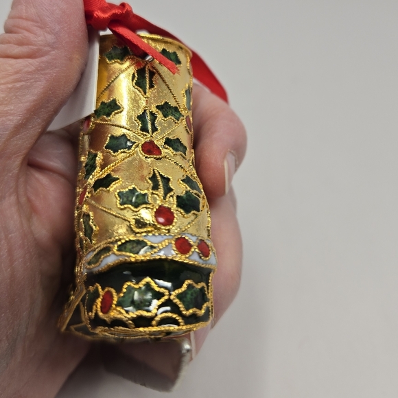 Nyco Christmas Ornament Cloisonne Enamal Ice Skating Shoe Holly Berries Leaves - Picture 5 of 12